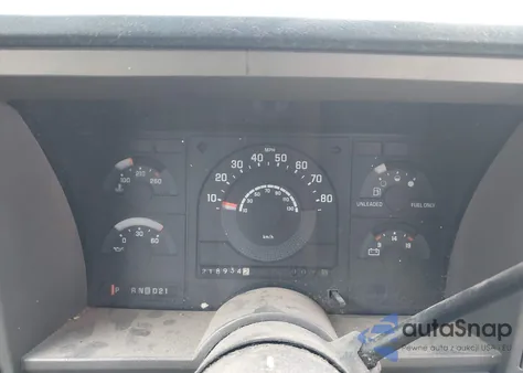 1989 GMC Sierra K1500 from USA, damaged, VIN 1GTDK14K4KE543029